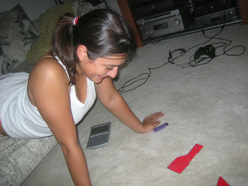 Секси брюнетка сочно демонстрирует свои формы всем нам 19 фото Секси брюнетка сочно демонстрирует свои формы всем нам 19 фото