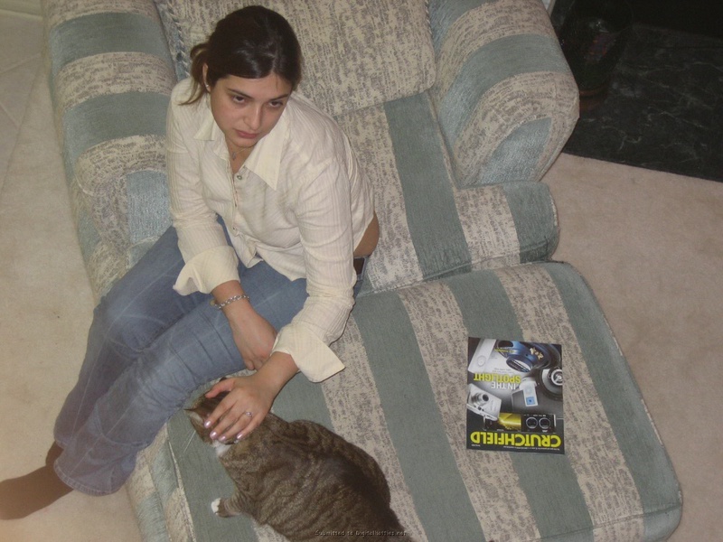 Секси брюнетка сочно демонстрирует свои формы всем нам 22 фото Секси брюнетка сочно демонстрирует свои формы всем нам 22 фото