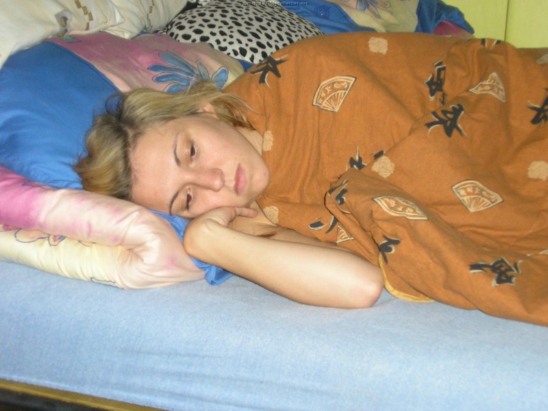 Домашняя эротика милой блондинки 1 фото Домашняя эротика милой блондинки 1 фото