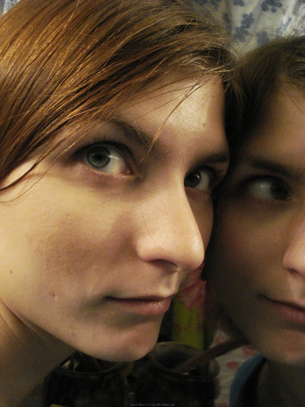 Разделась до гола и показала спортивную фигуру 1 фото Разделась до гола и показала спортивную фигуру 1 фото