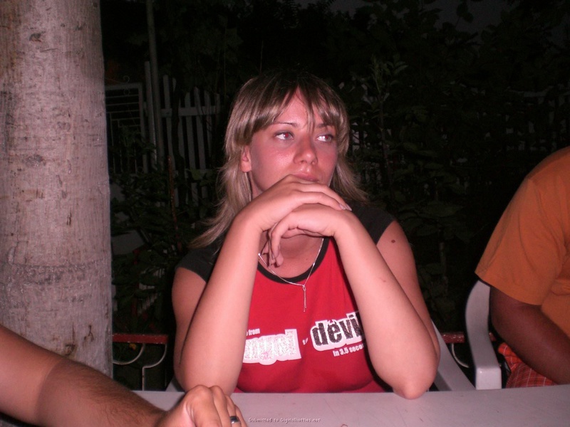 Молодая пара разместила интим фото с отдыха 23 фото Молодая пара разместила интим фото с отдыха 23 фото