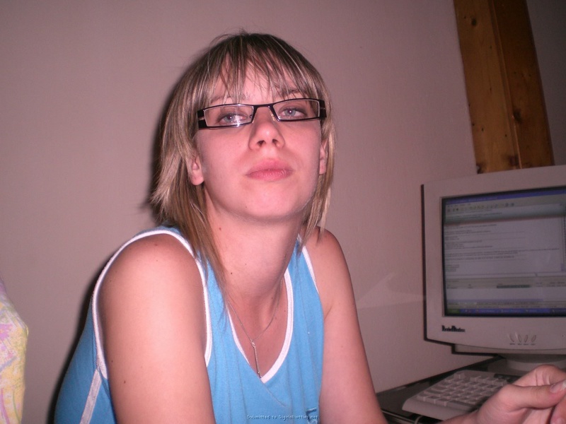 Молодая пара разместила интим фото с отдыха 8 фото Молодая пара разместила интим фото с отдыха 8 фото