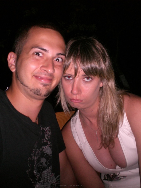 Молодая пара разместила интим фото с отдыха 18 фото Молодая пара разместила интим фото с отдыха 18 фото