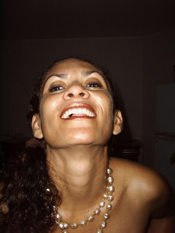 Темнокожая особа радостно сосет пенис любовника дома 11 фото Темнокожая особа радостно сосет пенис любовника дома 11 фото