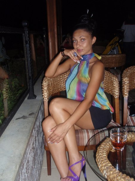 Аппетитных представительниц слабого пола должно быть много 10 фото Аппетитных представительниц слабого пола должно быть много 10 фото