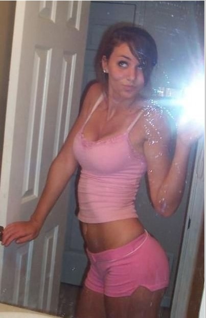 Интимные снимки девушек из социальных сетей 10 фото Интимные снимки девушек из социальных сетей 10 фото