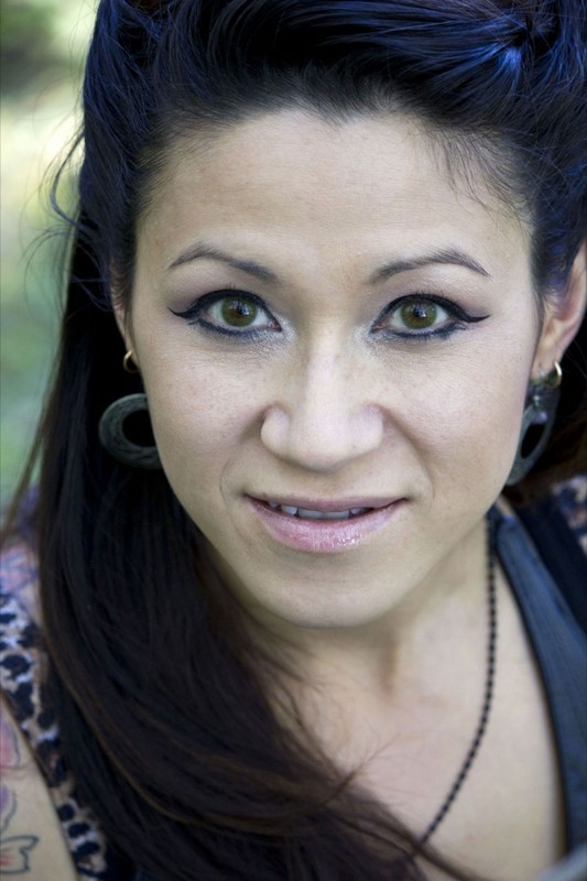 Мамка в лесу разделась до гола 10 фото Мамка в лесу разделась до гола 10 фото