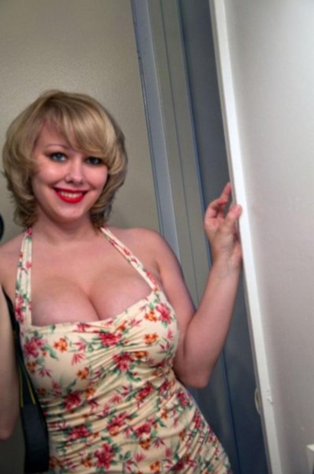 Интимные снимки девушек и женщин с сайтов знакомств 1 фото Интимные снимки девушек и женщин с сайтов знакомств 1 фото