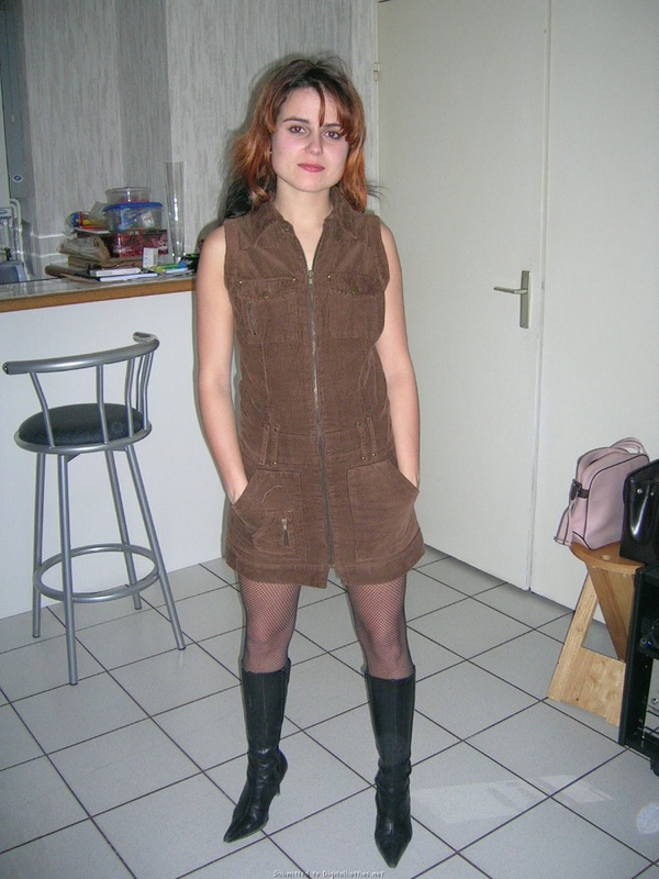 Мастурбирующая делает минет и подставляет вагину для траха 20 фото Мастурбирующая делает минет и подставляет вагину для траха 20 фото