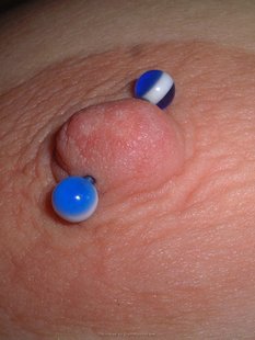 Толстуха проколола груди