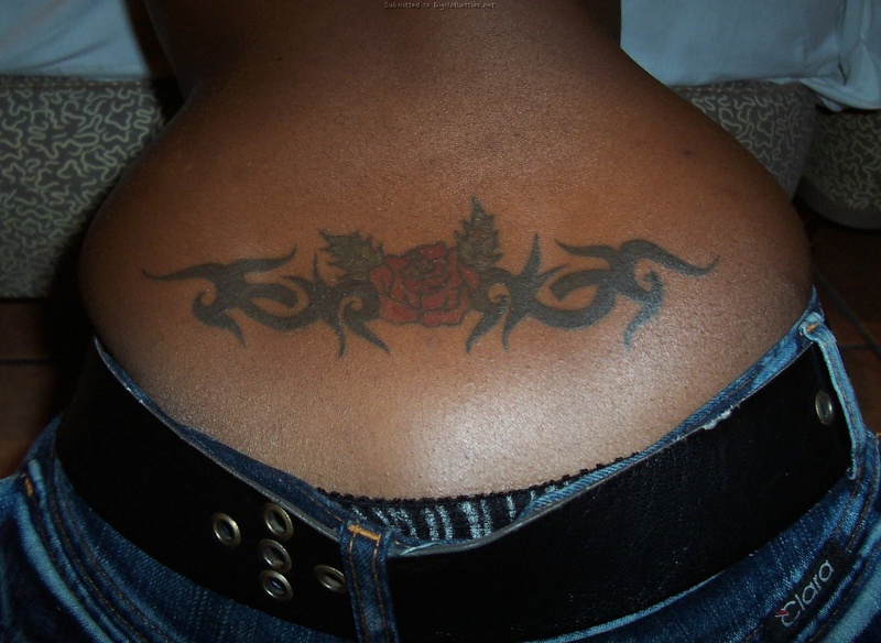 Спортивная мулатка играет с клитором 6 фото Спортивная мулатка играет с клитором 6 фото