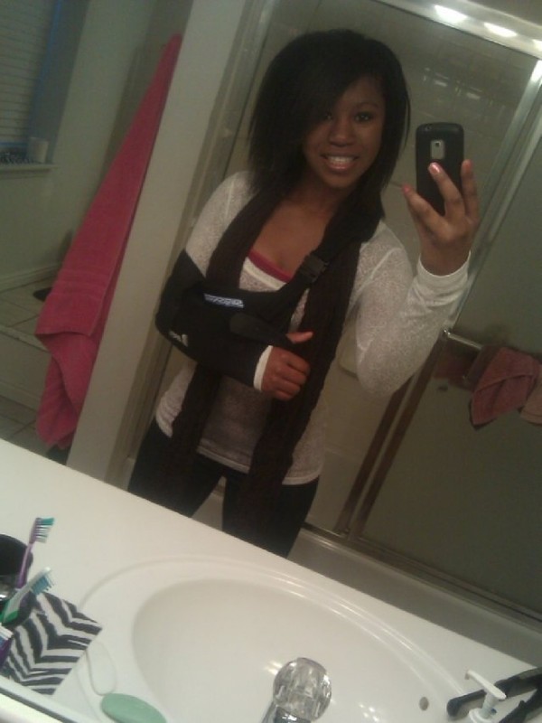 Темнокожая подруга снимает себя дома 1 фото Темнокожая подруга снимает себя дома 1 фото