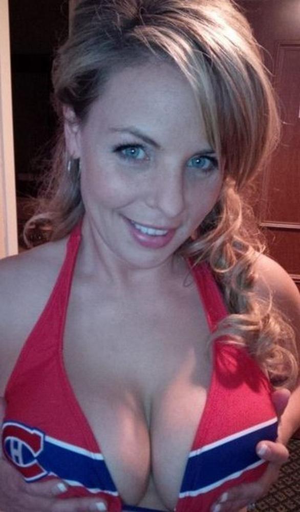 Девушки и женщины с большими сиськами порадуют глаз 9 фото Девушки и женщины с большими сиськами порадуют глаз 9 фото