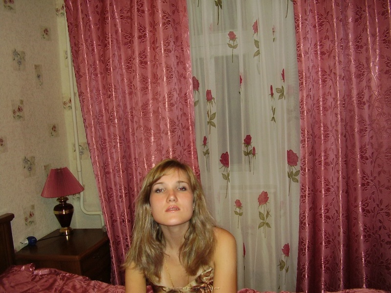 Прикольная девка с маленькими сиськами любит путешествовать 23 фото Прикольная девка с маленькими сиськами любит путешествовать 23 фото