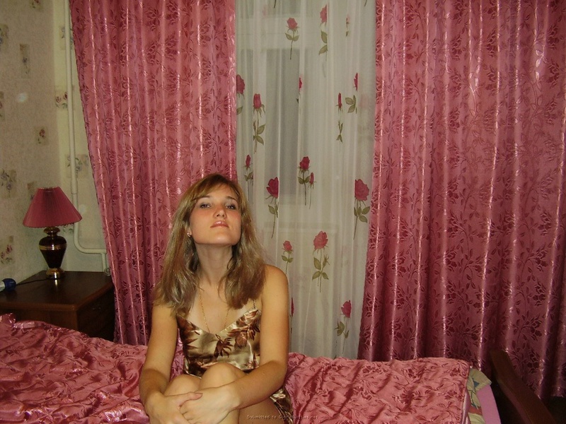 Прикольная девка с маленькими сиськами любит путешествовать 24 фото Прикольная девка с маленькими сиськами любит путешествовать 24 фото