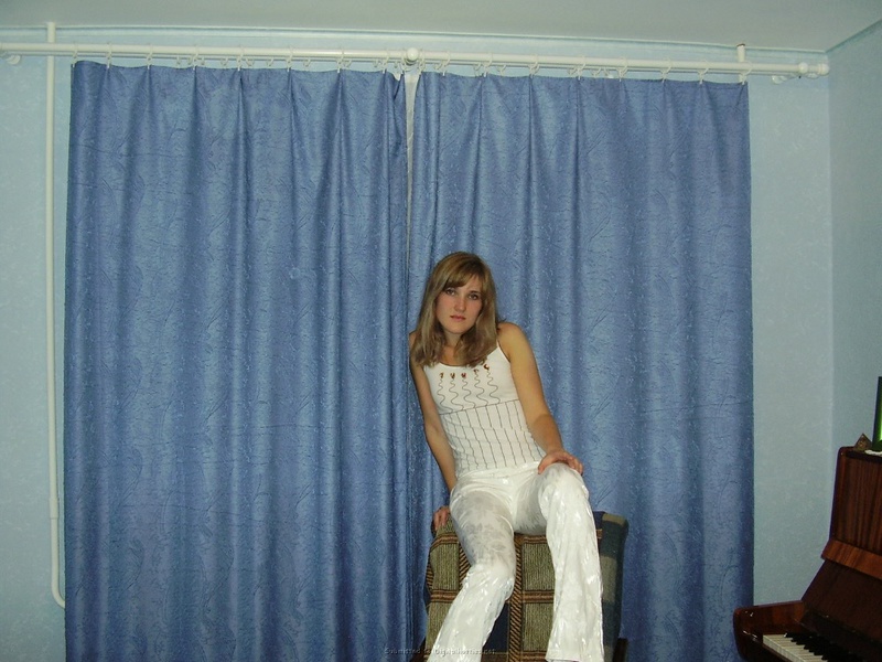 Прикольная девка с маленькими сиськами любит путешествовать 29 фото Прикольная девка с маленькими сиськами любит путешествовать 29 фото