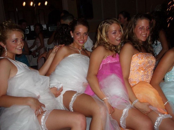 Идеальные ножки и попки красивых девушек 2 фото Идеальные ножки и попки красивых девушек 2 фото