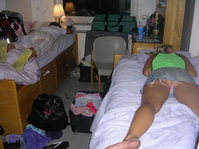 Сборник слегка выпивших симпатичных девушек 1 фото Сборник слегка выпивших симпатичных девушек 1 фото