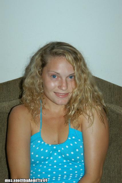 Их секс завершился спермой на лице блонды 1 фото Их секс завершился спермой на лице блонды 1 фото