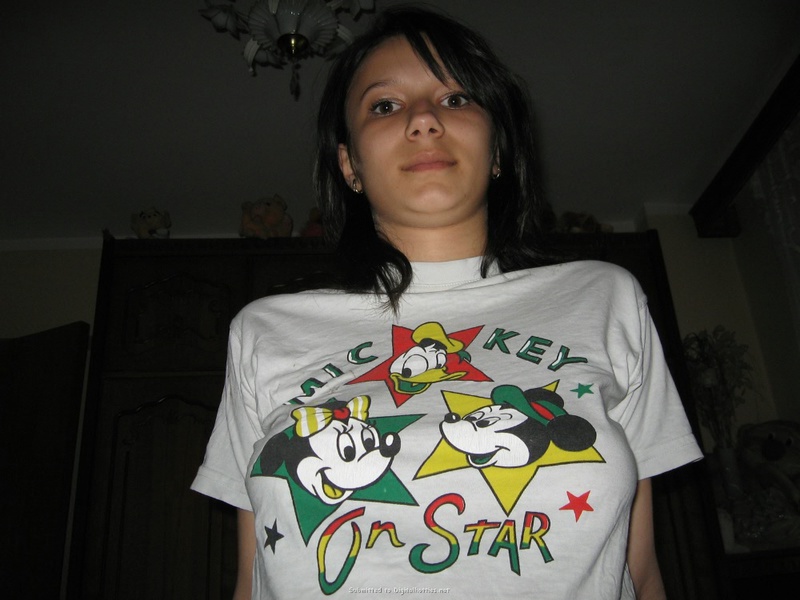 Девица любит возбуждать своего парня 17 фото Девица любит возбуждать своего парня 17 фото