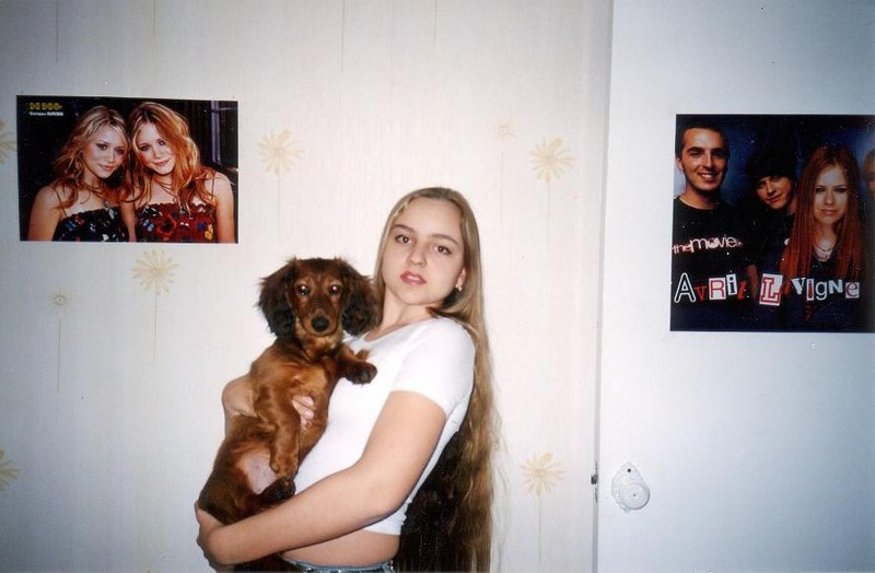 Грустная 20-летняя девушка в выходной день 9 фото Грустная 20-летняя девушка в выходной день 9 фото