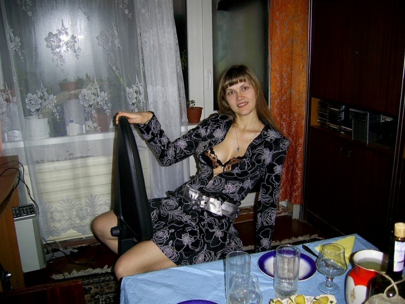 Кокетливая стерва прислала свои откровенные сники 2 фото Кокетливая стерва прислала свои откровенные сники 2 фото