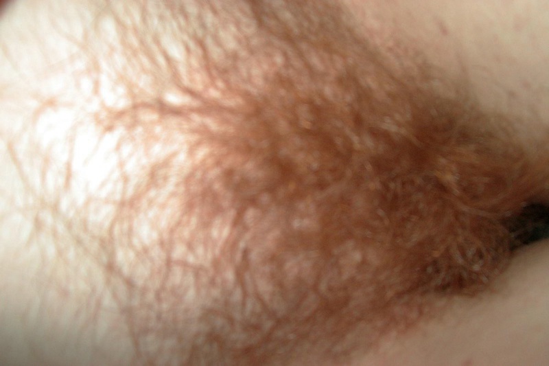 Сучка с рыжей волосатой пилоткой любит сниматься на камеру 15 фото Сучка с рыжей волосатой пилоткой любит сниматься на камеру 15 фото