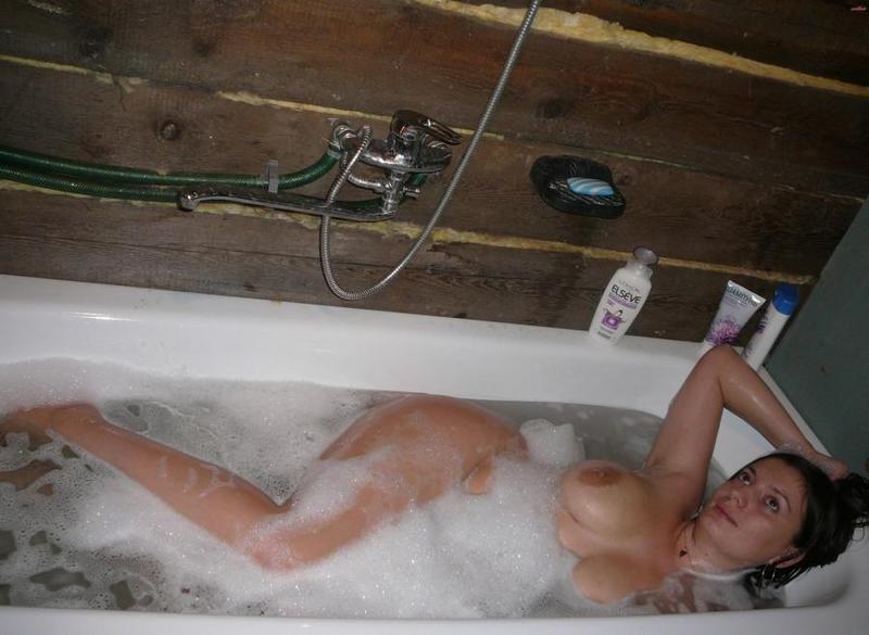 Голая мамочка выложила свои обнаженные фото 3 фото Голая мамочка выложила свои обнаженные фото 3 фото