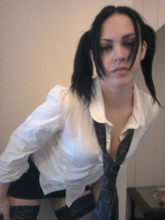 Первые неуверенные шаги в мире эротики