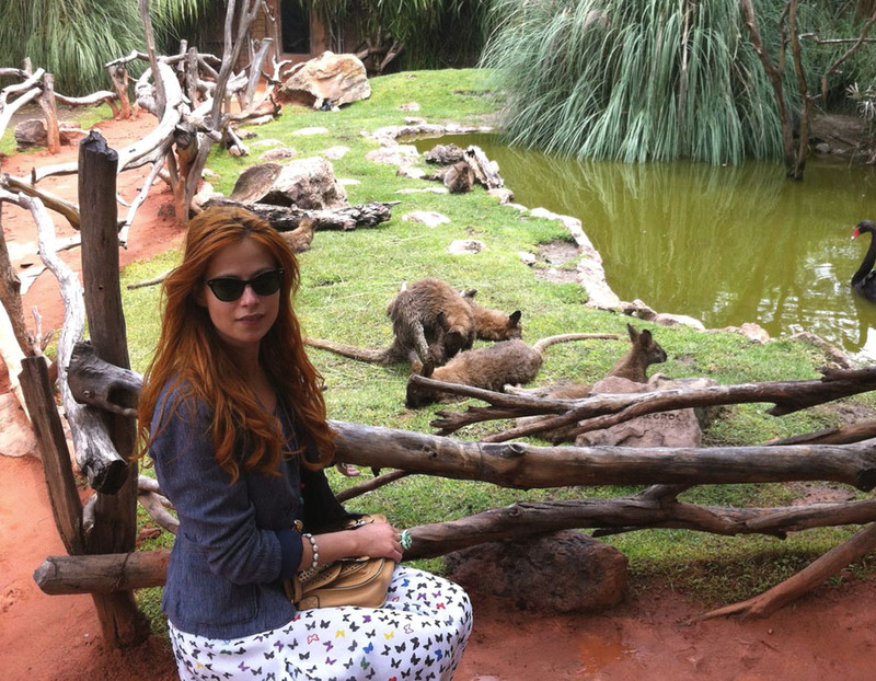 Молодая и стройная рыжая модель 6 фото Молодая и стройная рыжая модель 6 фото