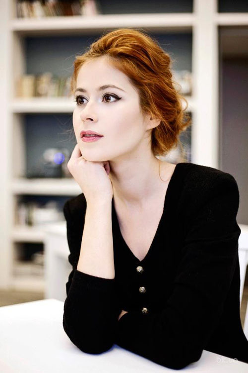 Молодая и стройная рыжая модель 9 фото Молодая и стройная рыжая модель 9 фото