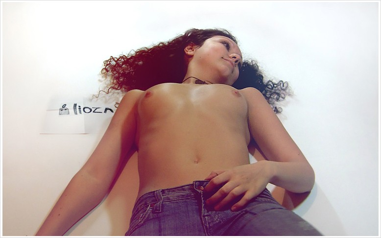 Сногсшибательные модели позируют для обложек журналов 8 фото