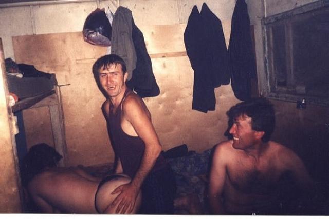 Ребята красиво трахаются с подругами в групповухе 2 фото Ребята красиво трахаются с подругами в групповухе 2 фото