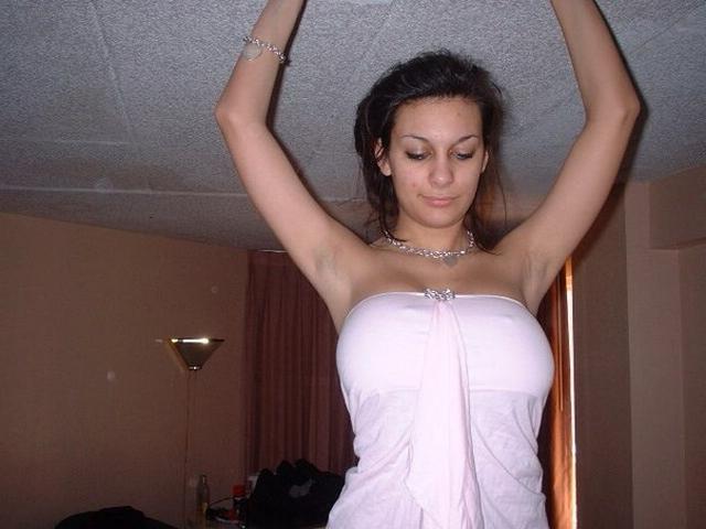 С сексуальной этой грудастой латинки вряд ли кто-то сравнится 25 фото С сексуальной этой грудастой латинки вряд ли кто-то сравнится 25 фото