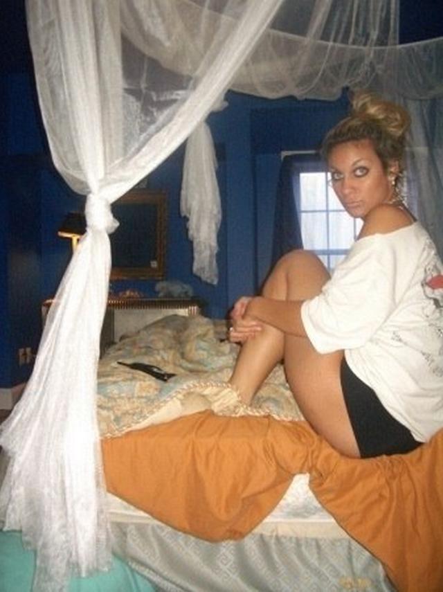 С сексуальной этой грудастой латинки вряд ли кто-то сравнится 1 фото С сексуальной этой грудастой латинки вряд ли кто-то сравнится 1 фото