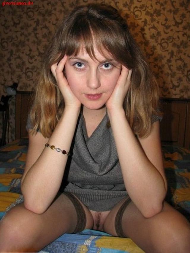 Игривая мамка развлеклась дома одна 4 фото Игривая мамка развлеклась дома одна 4 фото