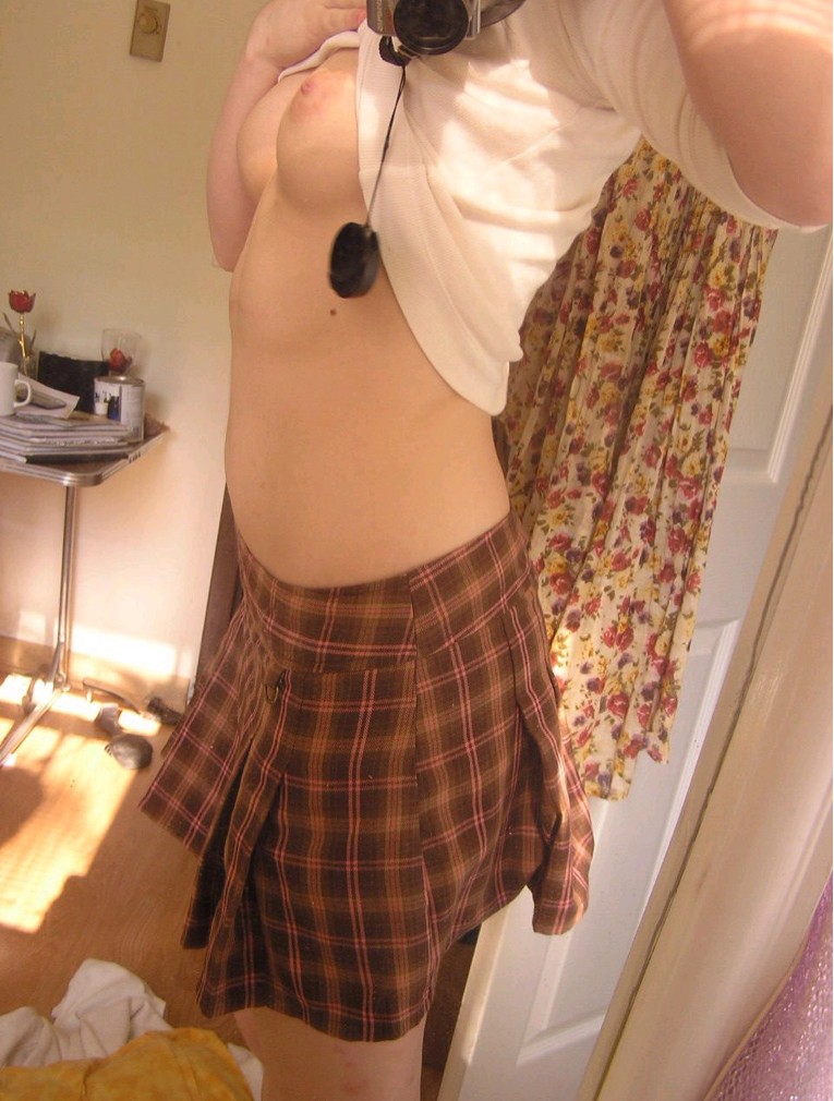 Молодые лесбиянки и эротика 11 фото Молодые лесбиянки и эротика 11 фото