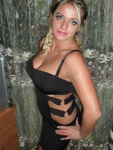 Дамы сегодня трахаются со своими горячими кавалерами