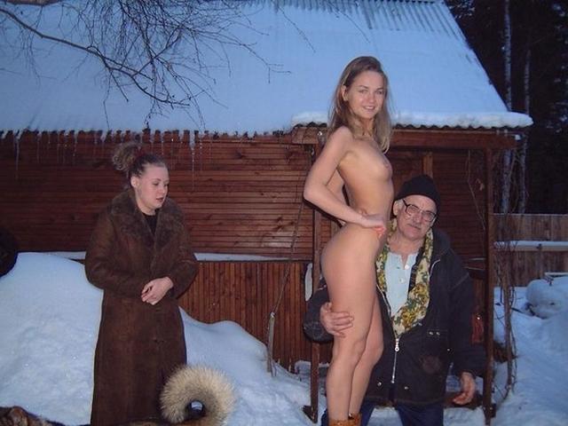 Снимки обнаженных девушек на природе 17 фото Снимки обнаженных девушек на природе 17 фото