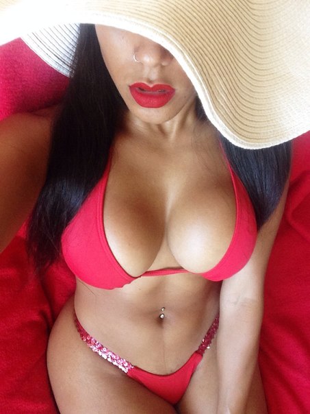 Модели с шикарными формами занимаются разнообразным сексом и позируют 6 фото Модели с шикарными формами занимаются разнообразным сексом и позируют 6 фото