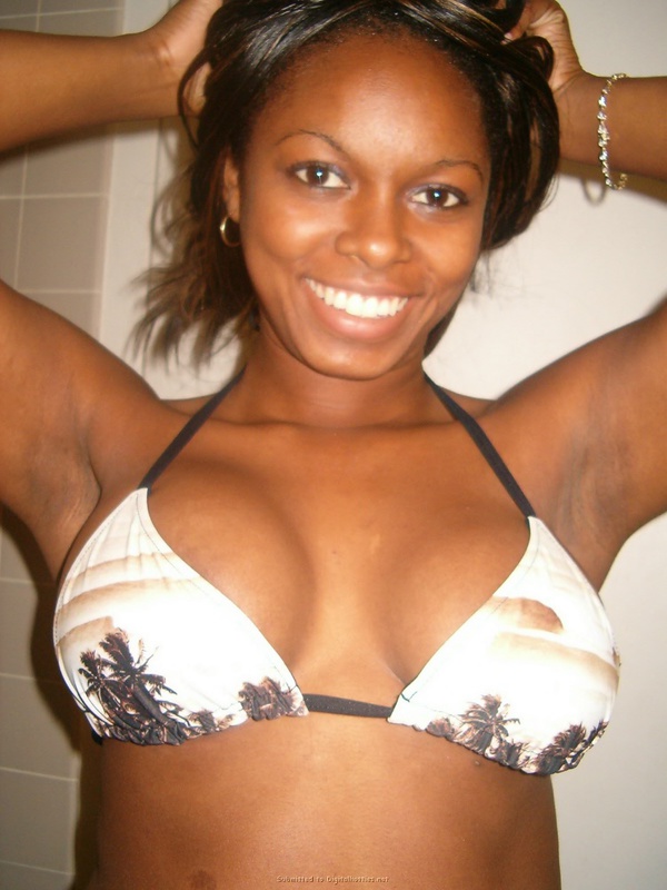 Пышная негритянка подставляет киску для пениса любимого 16 фото Пышная негритянка подставляет киску для пениса любимого 16 фото