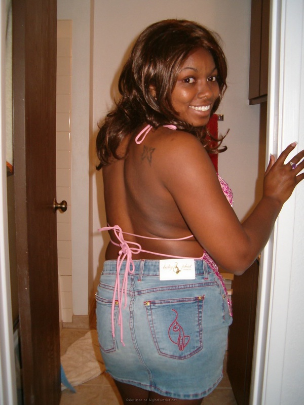 Пышная негритянка подставляет киску для пениса любимого 39 фото Пышная негритянка подставляет киску для пениса любимого 39 фото