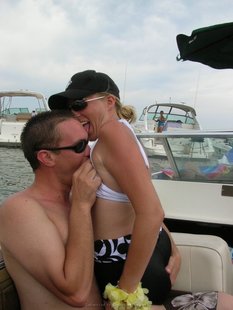 Отдых на яхтах и потрясающий секс ночью