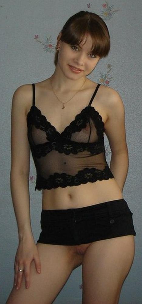 Сладкая давалка неугомонно двигает булками вновь и вновь 5 фото Сладкая давалка неугомонно двигает булками вновь и вновь 5 фото