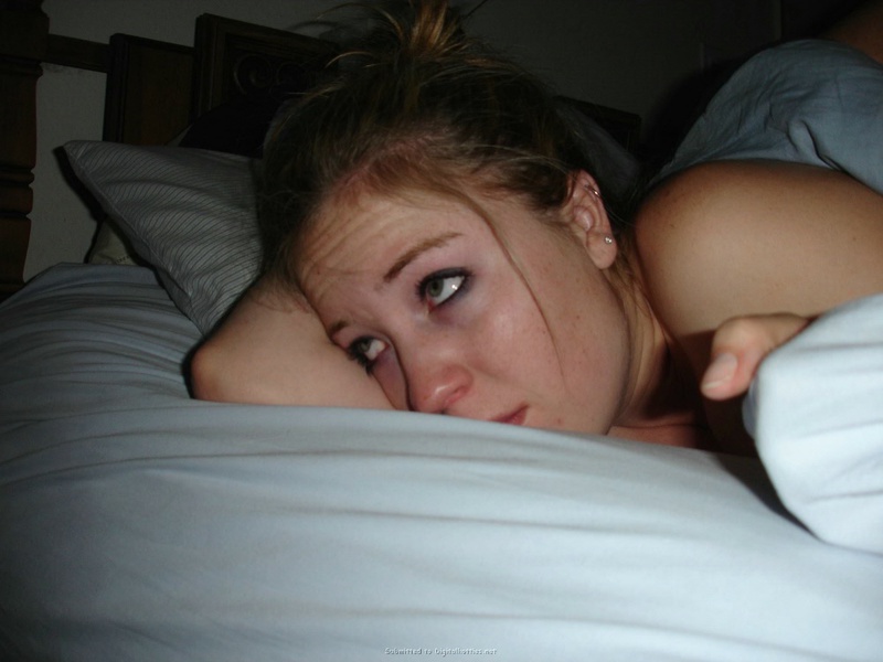 Позирует в гараже своего парня и не только 27 фото Позирует в гараже своего парня и не только 27 фото