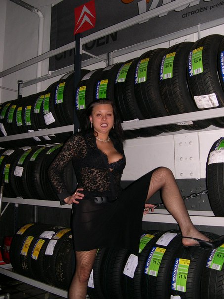 Нелегкая жизнь 25-летней наглой телочки 2 фото Нелегкая жизнь 25-летней наглой телочки 2 фото