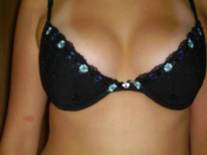 Слегка полная мамка оголила тело 15 фото Слегка полная мамка оголила тело 15 фото