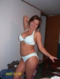 Женщины и девушки чувствуют себя сексуальными