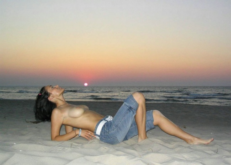 Эротика завершилась минетом 14 фото Эротика завершилась минетом 14 фото