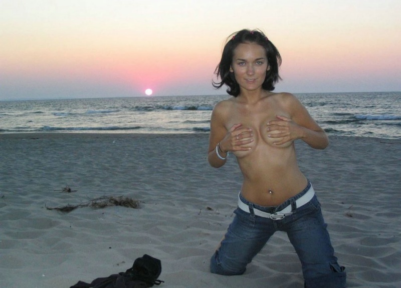 Эротика завершилась минетом 12 фото Эротика завершилась минетом 12 фото